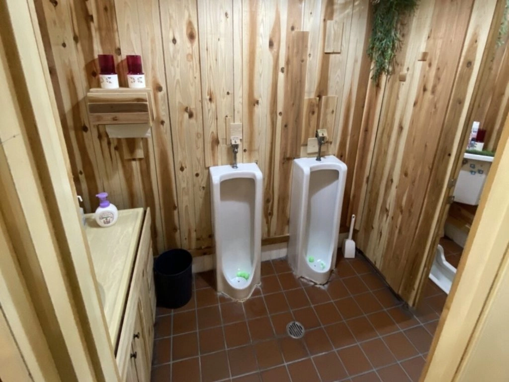 リフォーム事例のトイレリフォーム前の写真