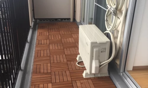 スケルトン状態からマンションリノベーションのベランダの写真