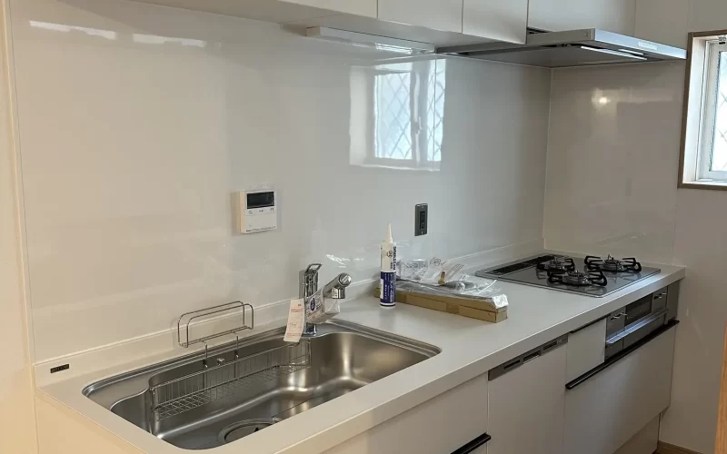 戸建てロフト増設リノベーションのキッチンのAfter写真