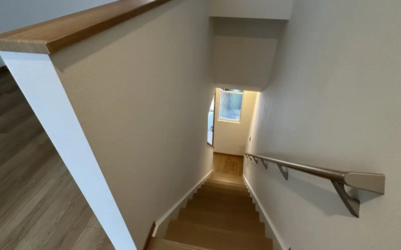 戸建てロフト増設リノベーションの階段のAfter写真