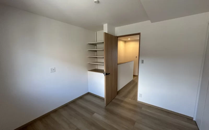 戸建てロフト増設リノベーションの洋室のAfter写真