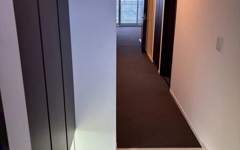 マンションの高級賃貸仕様へのリフォームの廊下の写真