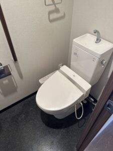 トイレ交換工事